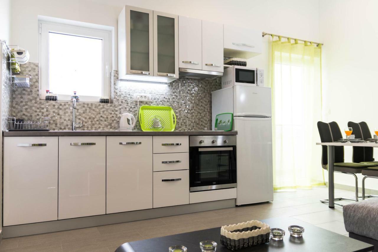 Apartment Sara Каштела Экстерьер фото